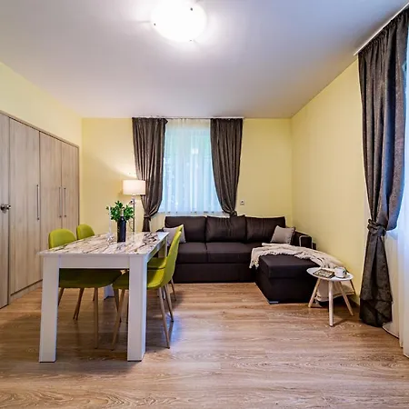 Apartament Sunny And Quiet 2bdr *