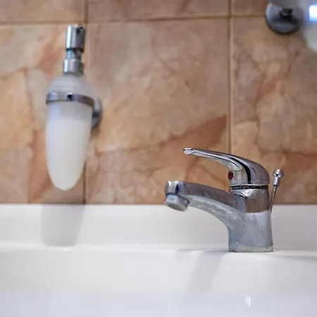 Sunny And Quiet 2bdr Apartament