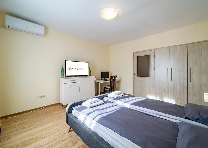 Sunny And Quiet 2bdr شقة