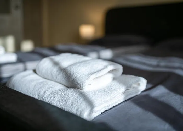 Sunny And Quiet 2bdr Warna